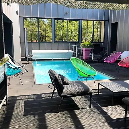 Bed & Breakfast Le Bord De Sevre 3*