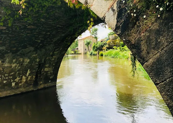 Le Bord De Sevre 3* 생 로랭 쉬르 세브르